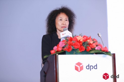 LENTON���F(tu��n)�����L(zh��ng)��CEO Morty LangslowŮʿ