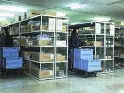 �p����؛��